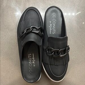 Coconuts by Matisse Black Mules with Chain Detail